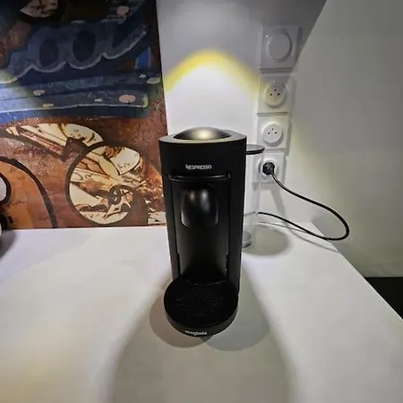 Neuf شقة